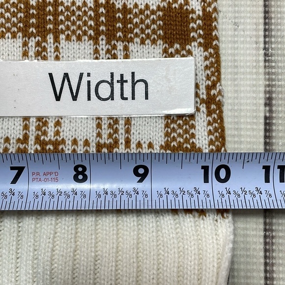 Timberland Scarf Women's One Size Cream Gold NWT Plaid - Picture 8 of 12